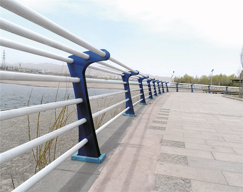 复合管河道护栏