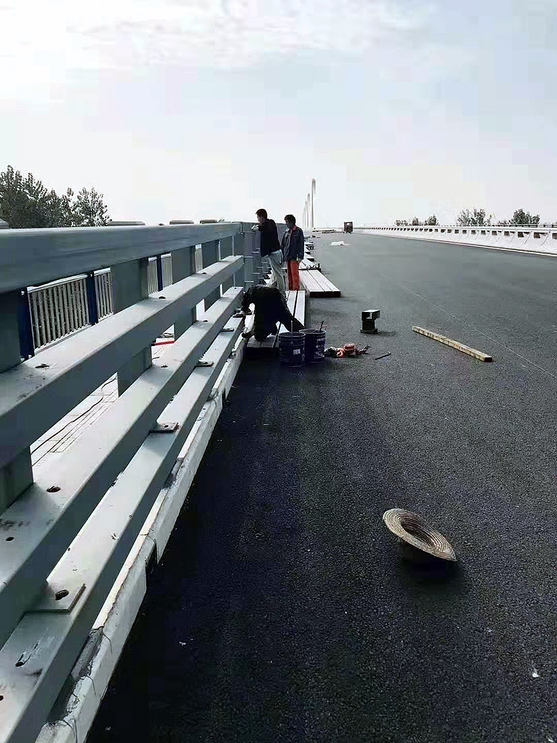 防撞道路护栏