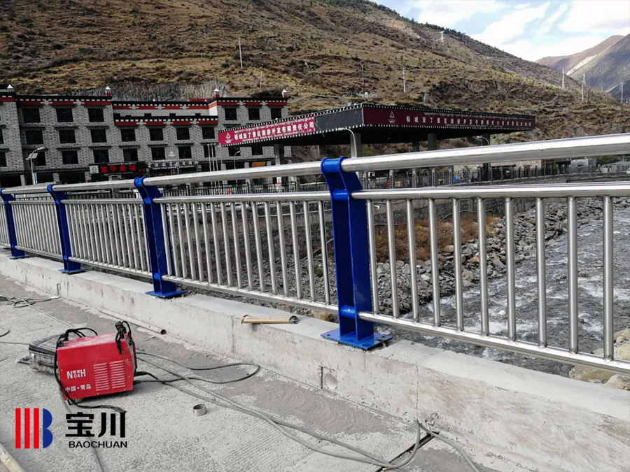 不锈钢河道护栏