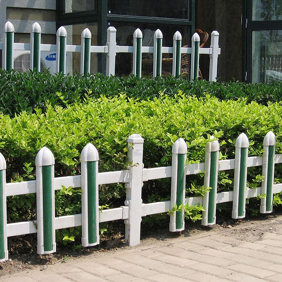 钢塑草坪护栏